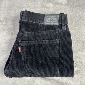 Levi’s 314 Womens 31x30 Shaping Straight Black Corduroy Pants‎ Jeans Mid Rise